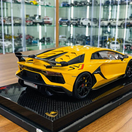 MR Collection Lamborghini Aventador SVJ 1/18 Resin Model Yellow Limited 01/01 - premium collector scale model