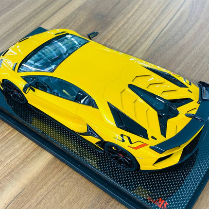 MR Collection Lamborghini Aventador SVJ 1/18 Resin Model Yellow Limited 01/01 - fine detailed model replica