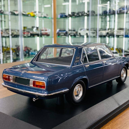 Minichamps BMW 2500 (1968) 1/18 Blue Metallic Diecast Model - fine detailed model replica