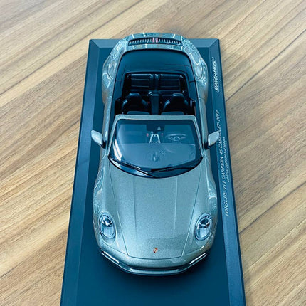 Minichamps Porsche 911 Carrera 4S Cabriolet 2019 1:18 Green Metallic Diecast Model Car - detailed die-cast style model