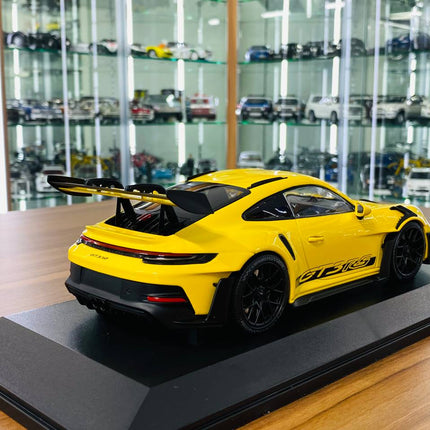 Minichamps 1/18 Porsche 911 (992) GT3 RS 2023 Diecast Model Yellow Black Wheels Limited 300 Pcs - fine detailed model replica