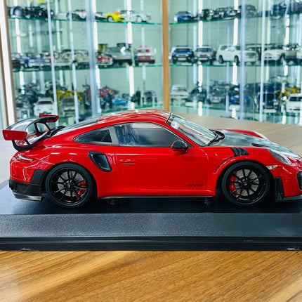 Minichamps 1/18 Porsche 911 (991.2) GT2 RS 2018 Red Diecast Model - collectible scale model car