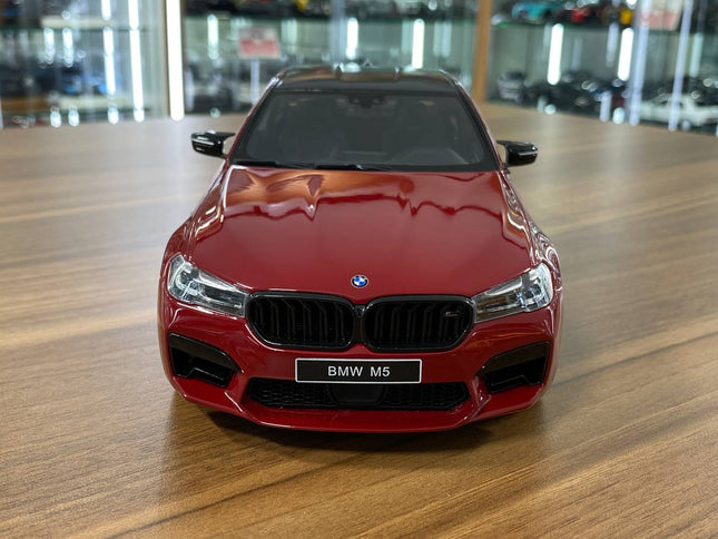 GT Spirit BMW M5 (F90) Competition 2020 1:18 Resin Model Car Imola Red - studio product photo of the scale model