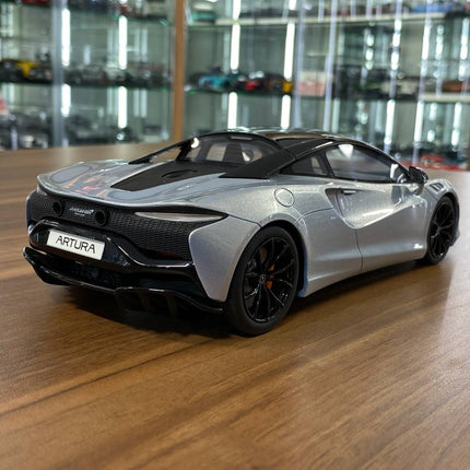 GT Spirit McLaren Artura 2021 1:18 Resin Model Car Silver Limited 999 Pcs - fine detailed model replica