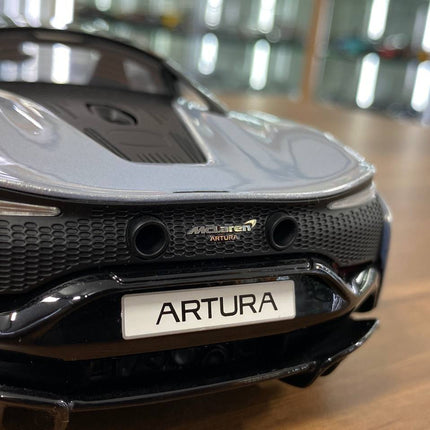 GT Spirit McLaren Artura 2021 1:18 Resin Model Car Silver Limited 999 Pcs - detailed die-cast style model
