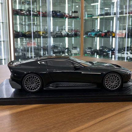 GT Spirit Aston Martin Victor 2021 1/18 Resin Model Dark Green Limited Edition - collectible scale model car