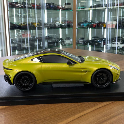 GT Spirit 1:18 Aston Martin Vantage 2024 Yellow Resin Model - collectible scale model car
