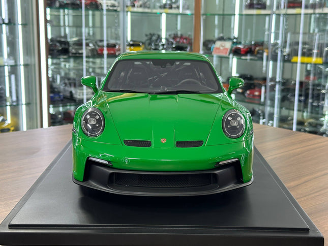 GT Spirit Porsche 911 GT3 1:8 Resin Model Green Limited 300 Pcs - studio product photo of the scale model