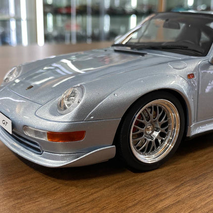 GT Spirit Porsche 911 (993) GT 1995 1/18 Silver Resin Model Limited 504 Pcs - scale model for display