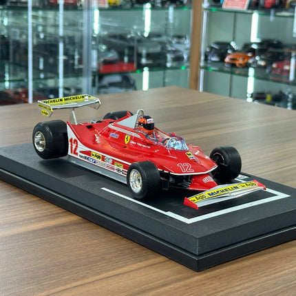 Bburago Ferrari 312T4 1979 1/18 Diecast Model Car Red - detailed collector display model