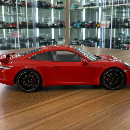 GT Spirit Porsche 911 (991) Carrera S 1:18 Red Resin Model Car - collectible scale model car
