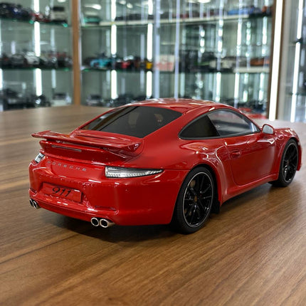 GT Spirit Porsche 911 (991) Carrera S 1:18 Red Resin Model Car - fine detailed model replica