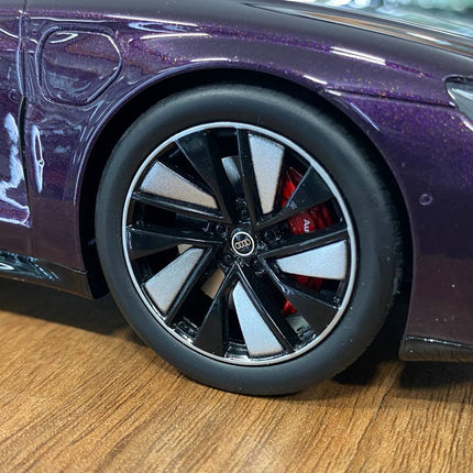 GT Spirit 1/18 Audi RS E-Tron GT Dark Purple Resin Limited 999 - showroom-quality model replica