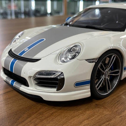 GT Spirit Porsche 911 Turbo S Modified by TechArt 1:18 Resin Model White Blue Limited 1250 - scale model for display