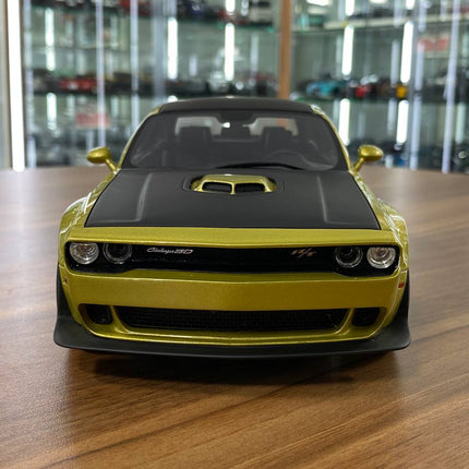 GT Spirit 1/18 Dodge Challenger R/T 50th Anniversary 2020 Resin Model Gold/Matt Black - collector edition scale model