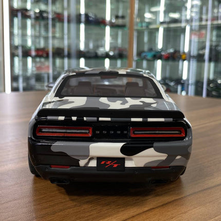 GT Spirit Dodge Challenger R/T Scat Pack Widebody 2019 1:18 Resin Camouflage - premium collector scale model