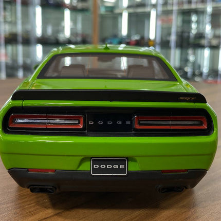 Dodge Challenger SRT Hellcat 2017 1:18 Green Matte Black Diecast Model Car | GT Spirit - premium collector scale model