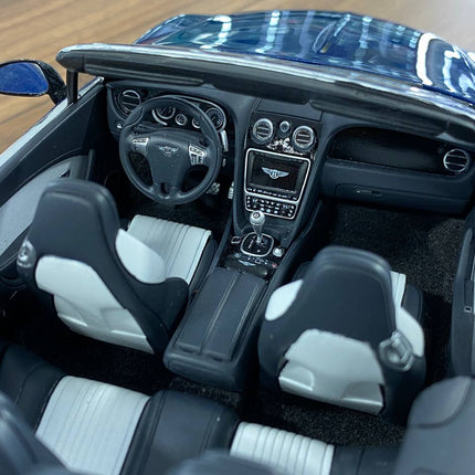 GT Spirit Bentley Continental GT V8 S 2015 1:18 Blue Resin Limited Model Car - scale model collectible piece