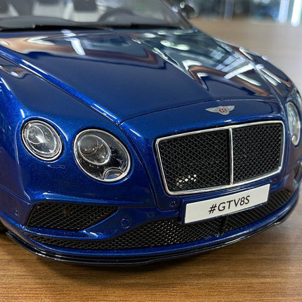 GT Spirit Bentley Continental GT V8 S 2015 1:18 Blue Resin Limited Model Car - detailed die-cast style model