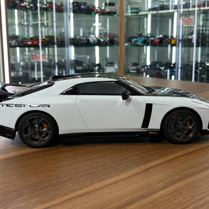 GT Spirit 1:18 Nissan GT-R50 Test Car 2020 White/Black Resin Model - collectible scale model car