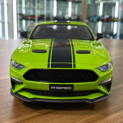 GT Spirit 1/18 Ford Mustang R-Spec 2021 Resin Diecast Model Car - studio product photo of the scale model