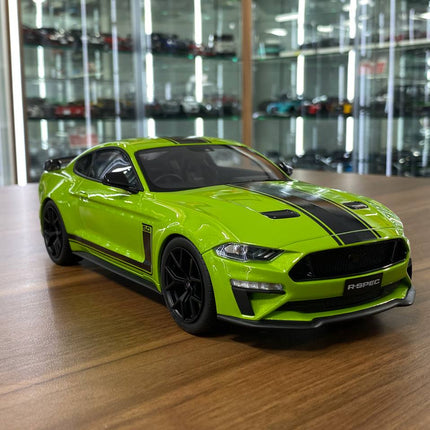 GT Spirit 1/18 Ford Mustang R-Spec 2021 Resin Diecast Model Car - detailed collector display model