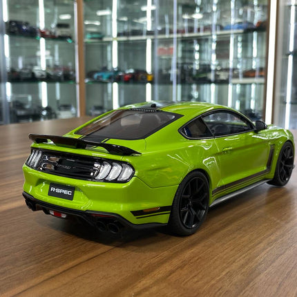 GT Spirit 1/18 Ford Mustang R-Spec 2021 Resin Diecast Model Car - fine detailed model replica
