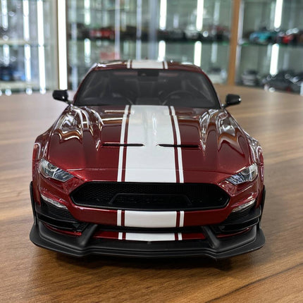 GT Spirit Ford Mustang Shelby Super Snake 2020 1:18 Red/White Stripe Resin Model - studio product photo of the scale model