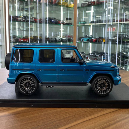 1/18 Resin GT Spirit Mercedes Benz AMG G63 2024 Hyperblue Magno Limited 999 Pcs - collectible scale model car