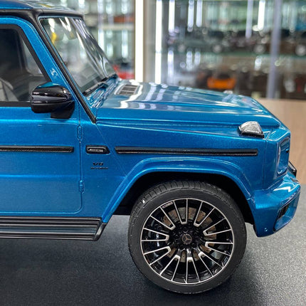 1/18 Resin GT Spirit Mercedes Benz AMG G63 2024 Hyperblue Magno Limited 999 Pcs - detailed die-cast style model