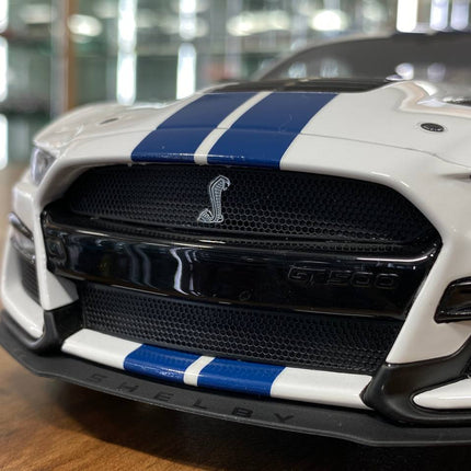 GT Spirit Ford Mustang Shelby GT500 Dragon Snake 2020 1/18 Resin White/Blue Stripes - collector edition scale model
