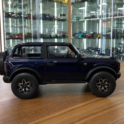 GT Spirit Ford Bronco Badlands Edition 2022 1:18 Dark Blue Resin Model Car - collectible scale model car
