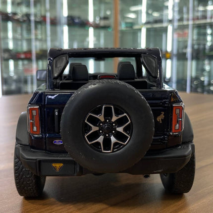 GT Spirit Ford Bronco Badlands Edition 2022 1:18 Dark Blue Resin Model Car - premium collector scale model