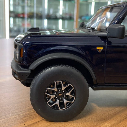 GT Spirit Ford Bronco Badlands Edition 2022 1:18 Dark Blue Resin Model Car - detailed die-cast style model