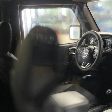 GT Spirit 1/18 Jeep Gladiator Honcho 2021 Black/Yellow Resin Model - fine detailed model replica