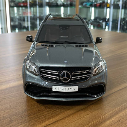 GT Spirit Mercedes-Benz AMG GLS 63 2016 1:18 Grey Metallic Diecast Model Car - studio product photo of the scale model
