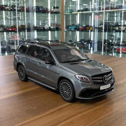 GT Spirit Mercedes-Benz AMG GLS 63 2016 1:18 Grey Metallic Diecast Model Car - detailed collector display model