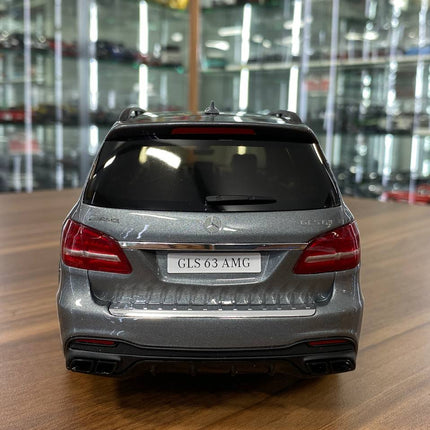 GT Spirit Mercedes-Benz AMG GLS 63 2016 1:18 Grey Metallic Diecast Model Car - premium collector scale model