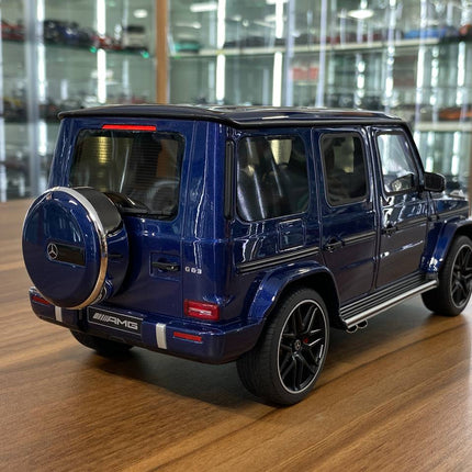 GT Spirit Mercedes-Benz AMG G 63 W464 1:18 Resin Model Blue Metallic - fine detailed model replica