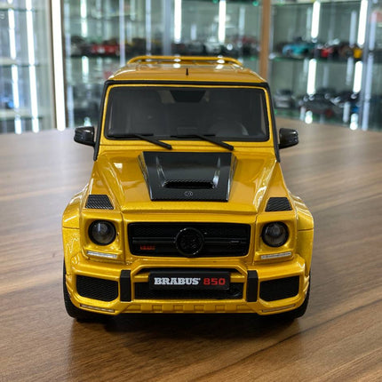 GT Spirit Mercedes Benz G63 BRABUS 850 1:18 Resin Model Solar Beam Gold - studio product photo of the scale model