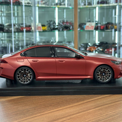 GT Spirit 1:18 BMW M5 G90 2025 Saloon Matt Red Resin Model - collectible scale model car