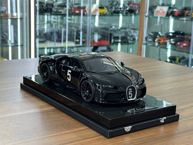 MR Collection Bugatti Chiron Super Sport 1:18 Nocturne Black Resin Model - detailed collector display model