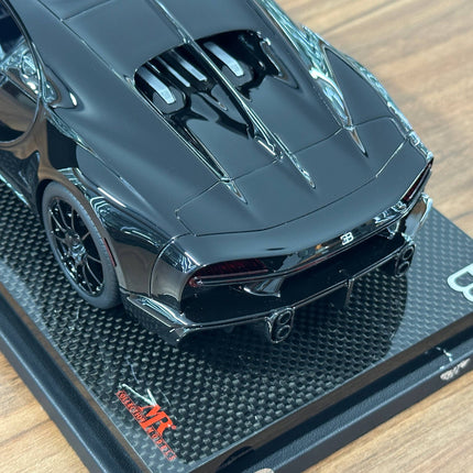 MR Collection Bugatti Chiron Super Sport 1:18 Nocturne Black Resin Model - scale model for display