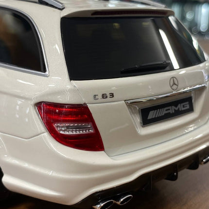 GT Spirit 1:18 Mercedes Benz C63 AMG T-Model 2011 White Resin Model - scale model collectible piece