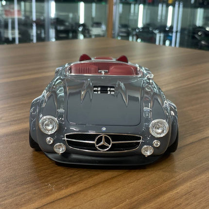 1/18 Resin GT Spirit Mercedes Benz - S-Klub Speedster by Slang500 and JONSIBAL (1964 SL 300) Grey Limited 1300 pcs - studio p