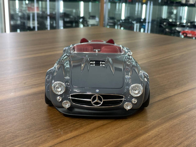 1/18 Resin GT Spirit Mercedes Benz - S-Klub Speedster by Slang500 and JONSIBAL (1964 SL 300) Grey Limited 1300 pcs - studio p