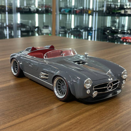 1/18 Resin GT Spirit Mercedes Benz - S-Klub Speedster by Slang500 and JONSIBAL (1964 SL 300) Grey Limited 1300 pcs - detailed