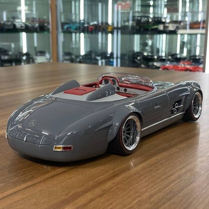 1/18 Resin GT Spirit Mercedes Benz - S-Klub Speedster by Slang500 and JONSIBAL (1964 SL 300) Grey Limited 1300 pcs - fine det