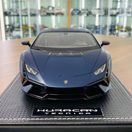 MR Collection Lamborghini Huracan TECNICA 1/18 Blue Resin Limited Edition 1 of 1 - studio product photo of the scale model