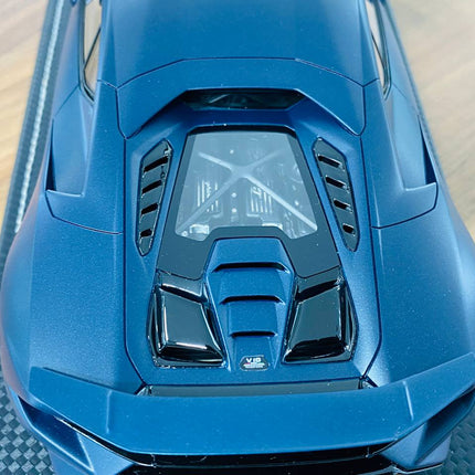 MR Collection Lamborghini Huracan TECNICA 1/18 Blue Resin Limited Edition 1 of 1 - scale model for display